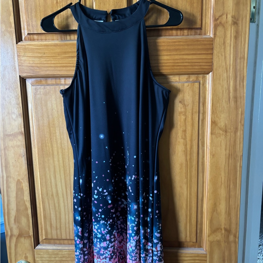 Elegant Black and Pink Sleeveless Dress